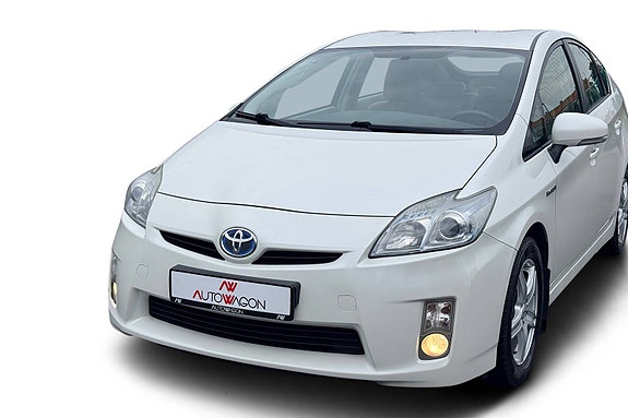 Toyota Prius 6 of 30