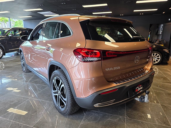 Mercedes-Benz EQA250 6 of 30