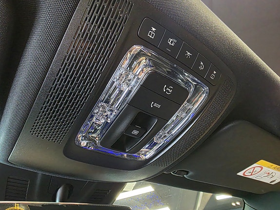 Mercedes-Benz EQA250 28 of 30