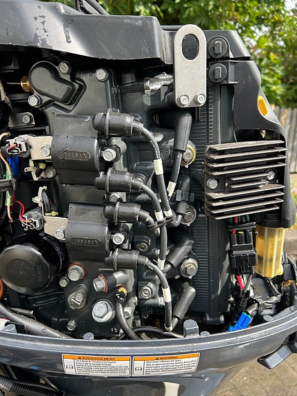 2017 Yamaha 70 Hk Komplett Motor-214 timer 9 of 12