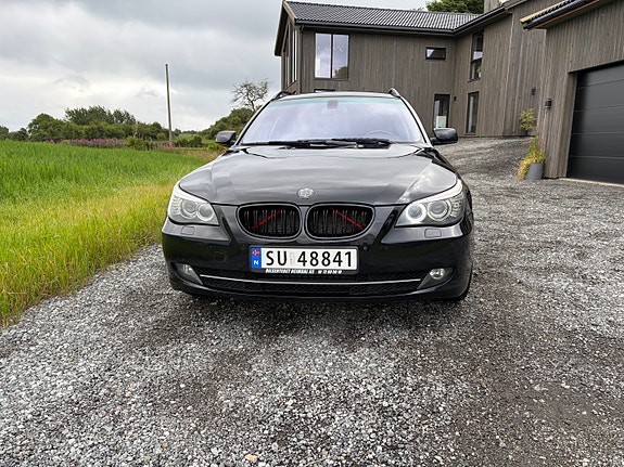 BMW 520d 3 of 21