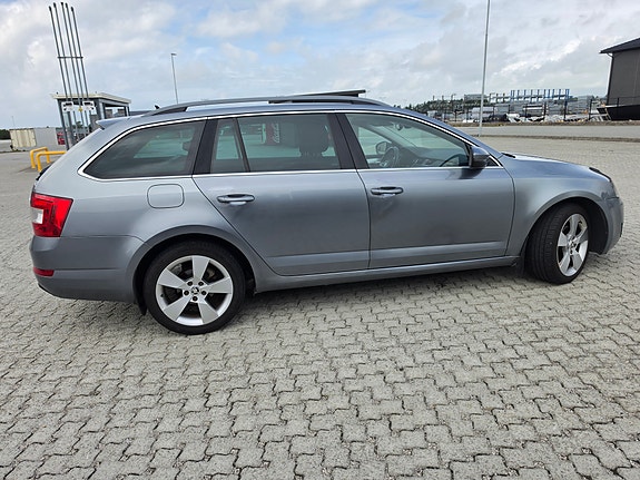Skoda Octavia 5 of 18
