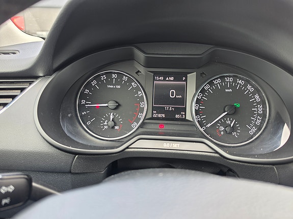 Skoda Octavia 15 of 18