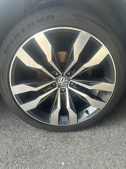 Volkswagen Tiguan 28 of 30