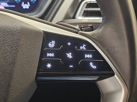 Audi Q4 e-tron 25 of 30