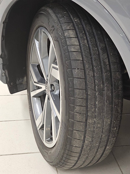 Audi Q4 e-tron 11 of 30