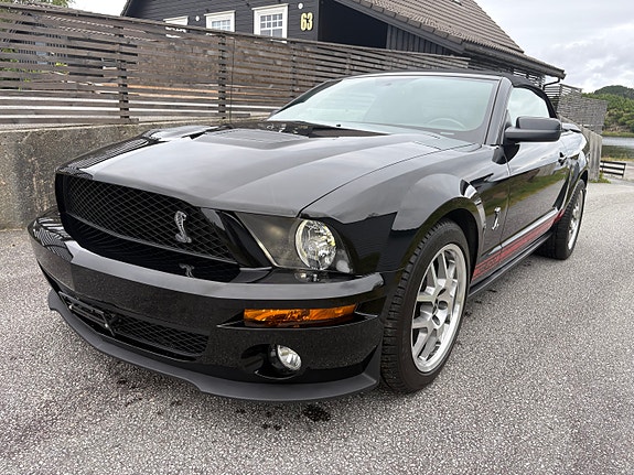 Ford Mustang 2 of 30