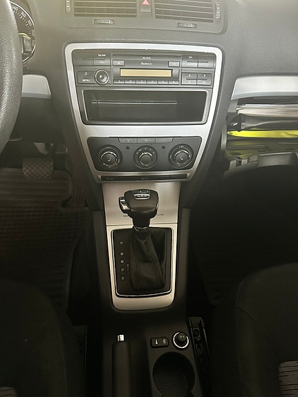 Skoda Octavia 11 of 23