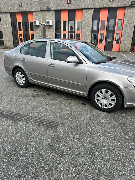Skoda Octavia 3 of 23