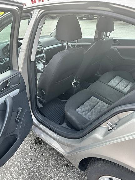 Skoda Octavia 9 of 23