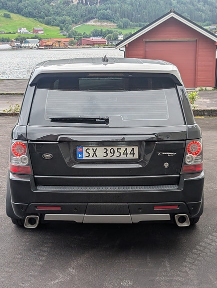 Land Rover Range Rover Sport 6 of 28