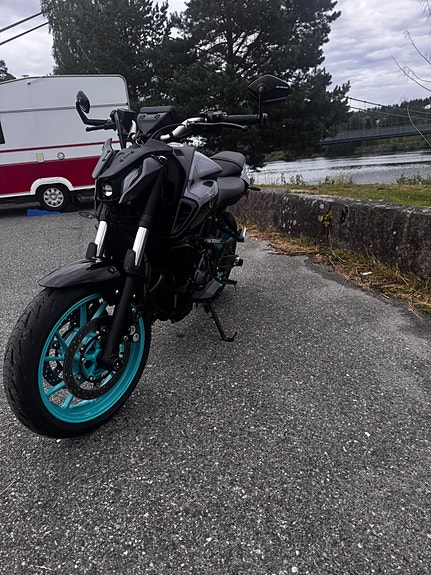 Yamaha MT-07 2 of 15