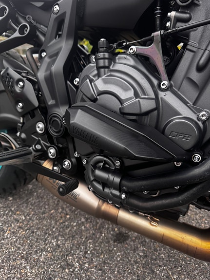 Yamaha MT-07 8 of 15