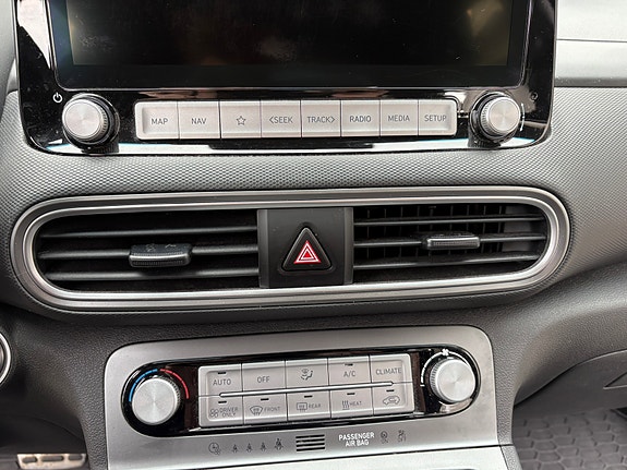 Hyundai Kona 10 of 18