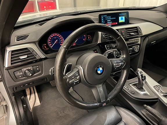 BMW 320d 22 of 26