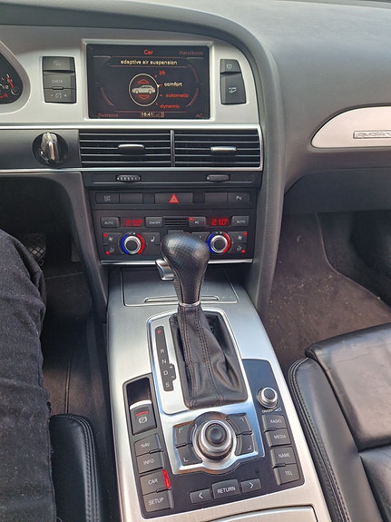 Audi A6 17 of 19