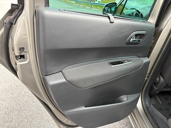 Peugeot 3008 13 of 30