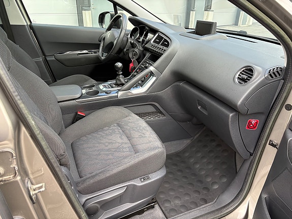Peugeot 3008 25 of 30