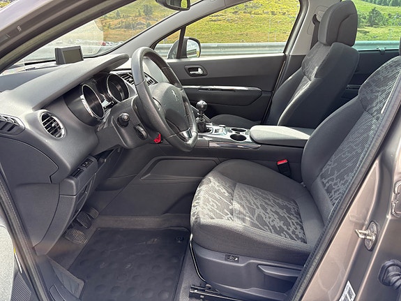 Peugeot 3008 11 of 30