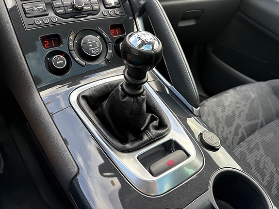 Peugeot 3008 29 of 30
