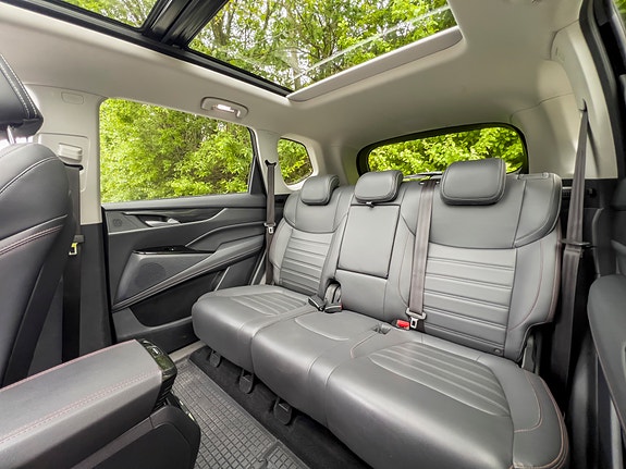 Maxus Euniq 6 18 of 21