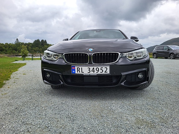 BMW 440i 2 of 15