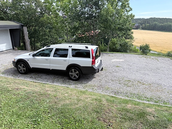 Volvo XC70 8 of 29