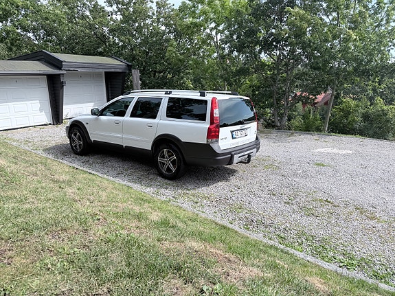 Volvo XC70 22 of 29