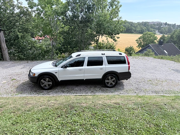 Volvo XC70 5 of 29