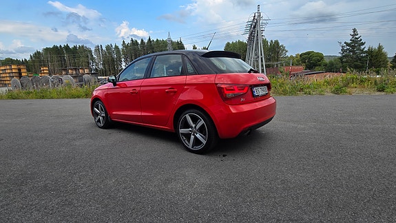 Audi A1 3 of 28