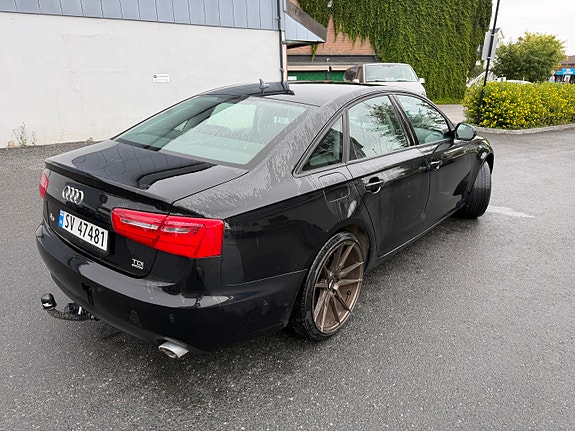 Audi A6 3 of 15