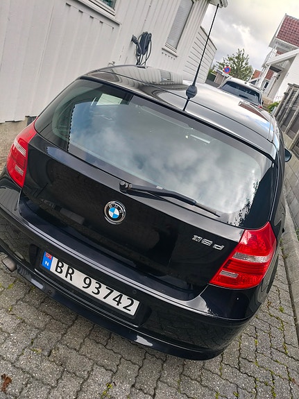 BMW 118d 6 of 9