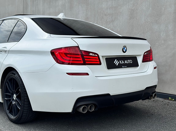 BMW 525d 11 of 30