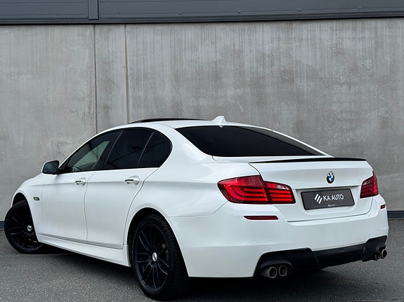 BMW 525d 13 of 30