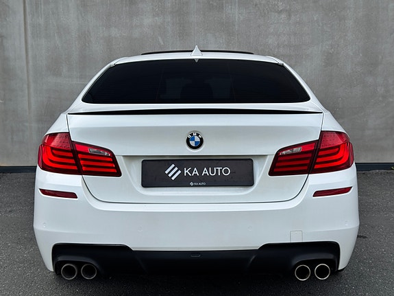 BMW 525d 14 of 30