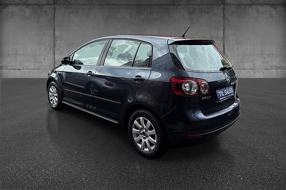 Volkswagen Golf Plus 5 of 19