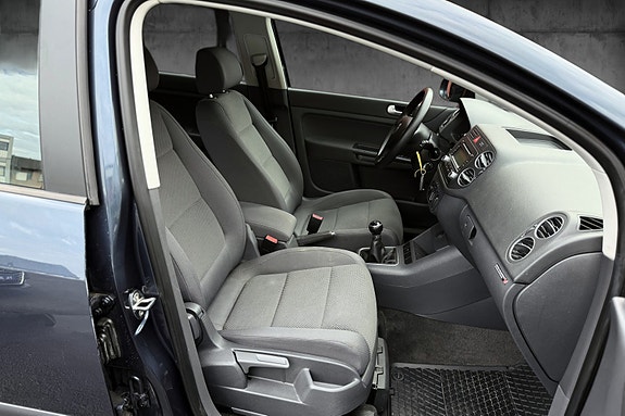 Volkswagen Golf Plus 12 of 19