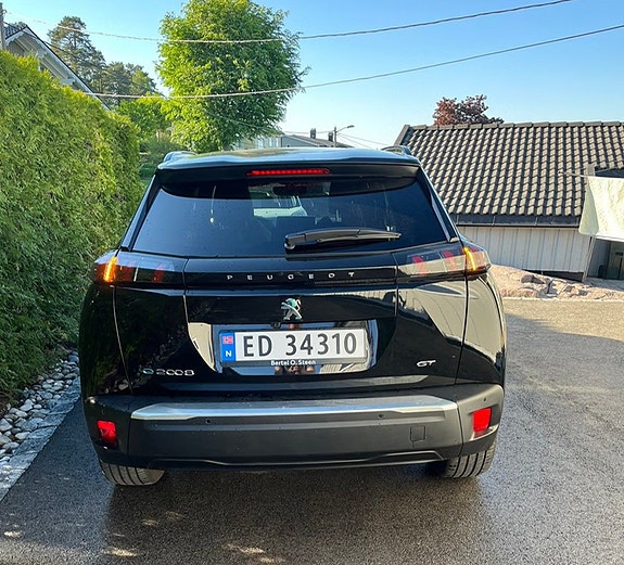 Peugeot e-2008 5 of 6