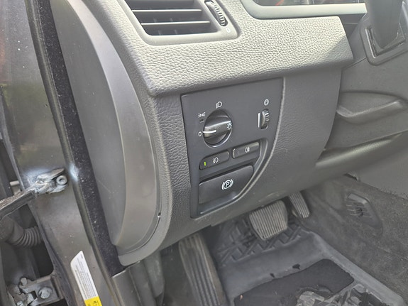 Volvo XC90 25 of 30