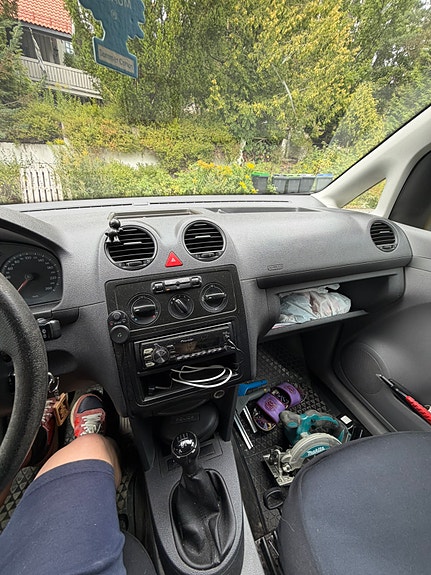 Volkswagen Caddy 14 of 14