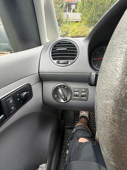 Volkswagen Caddy 9 of 14