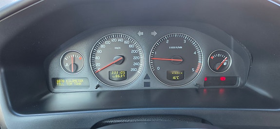 Volvo XC70 14 of 18