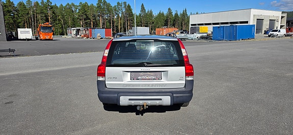 Volvo XC70 4 of 18