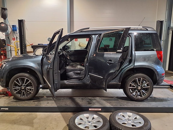 Skoda Yeti 3 of 23