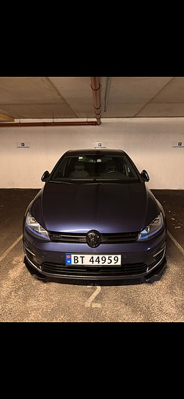 Volkswagen Golf VII 3 of 15