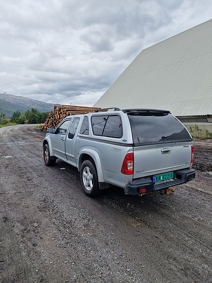 Isuzu D-max 2 of 18