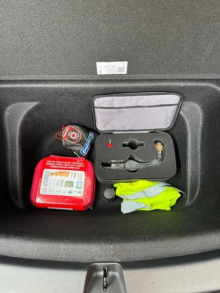 Tesla Model Y 20 of 20