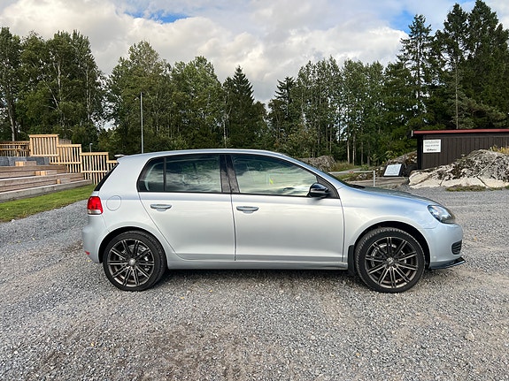 Volkswagen Golf VI 6 of 15