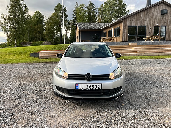 Volkswagen Golf VI 8 of 15
