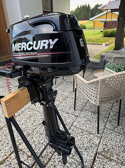 RESERVERT! Mercury 6hk 4takt kun brukt i 7 år 2 of 5
